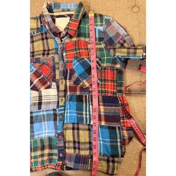 We The Free Lost In Plaid Cropped Patchwork Flannel Shirt Women M Rare Boho - Picture 9 of 13